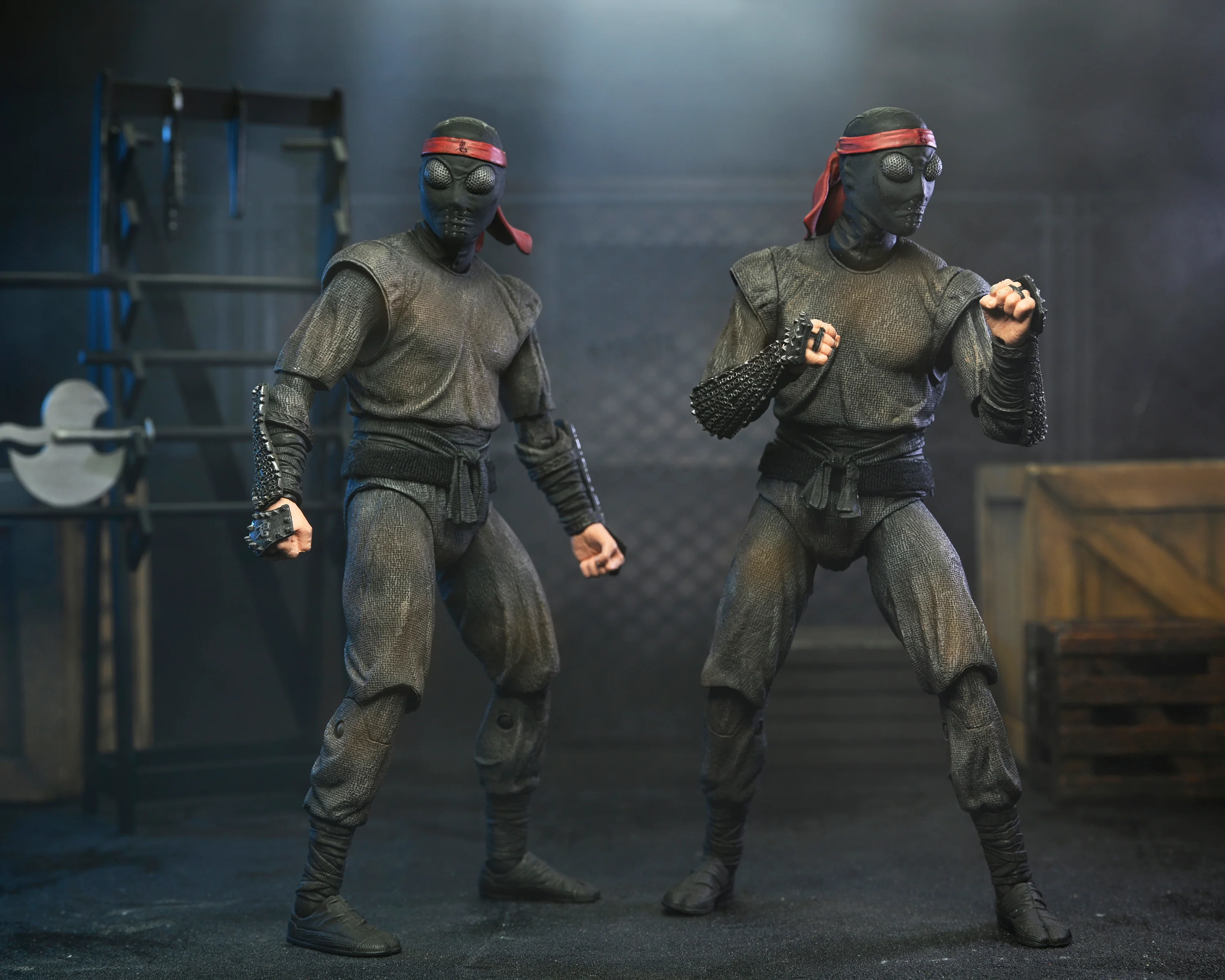 Teenage Mutant Ninja Turtles 2 - Foot Soldier with Weapons Rack 7” Scale Action Figures (2-Pack) - Image 6