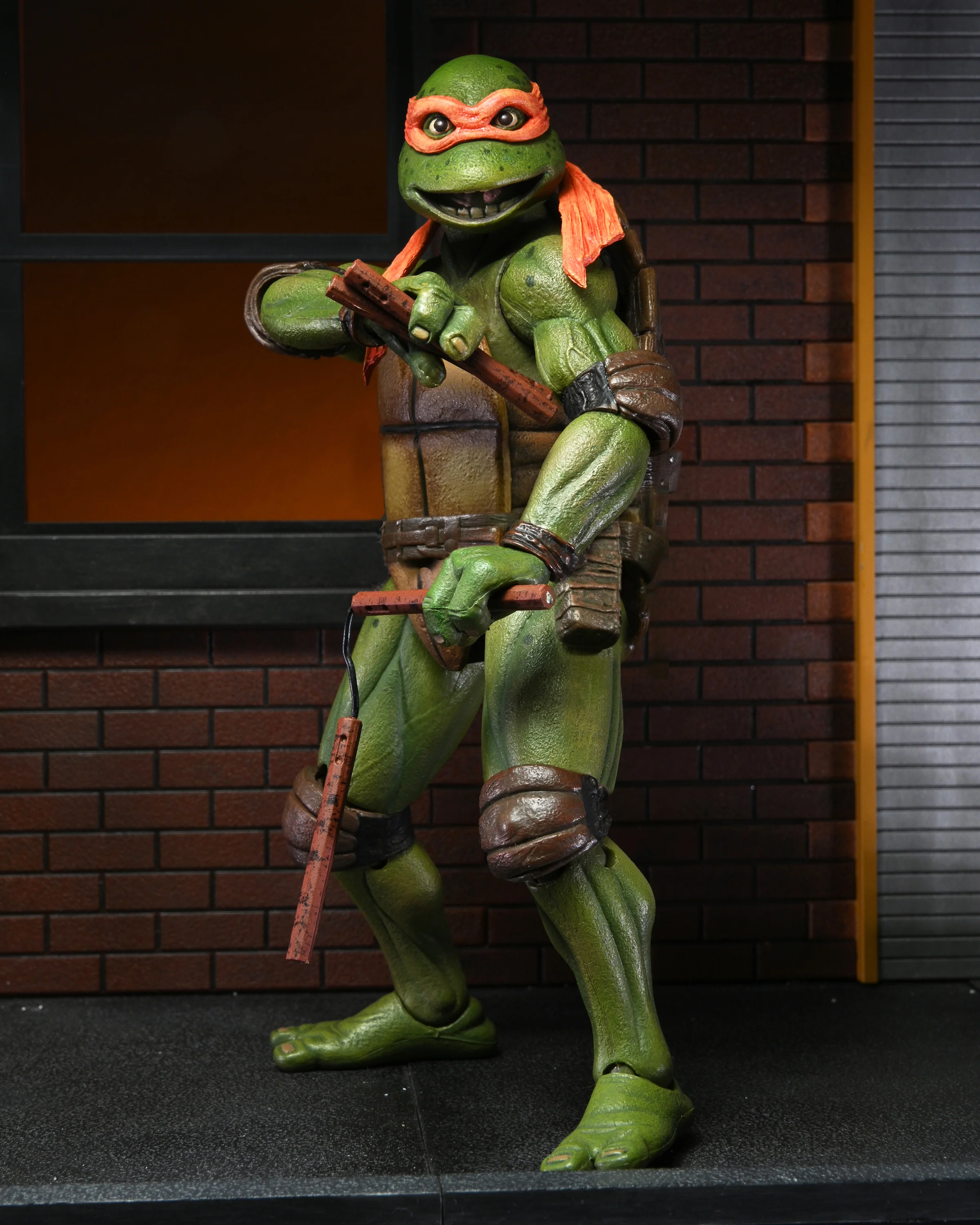 Teenage Mutant Ninja Turtles 2: Secret of the Ooze - Donatello & Michelangelo 7” Scale Action Figures (2-Pack) - Image 13