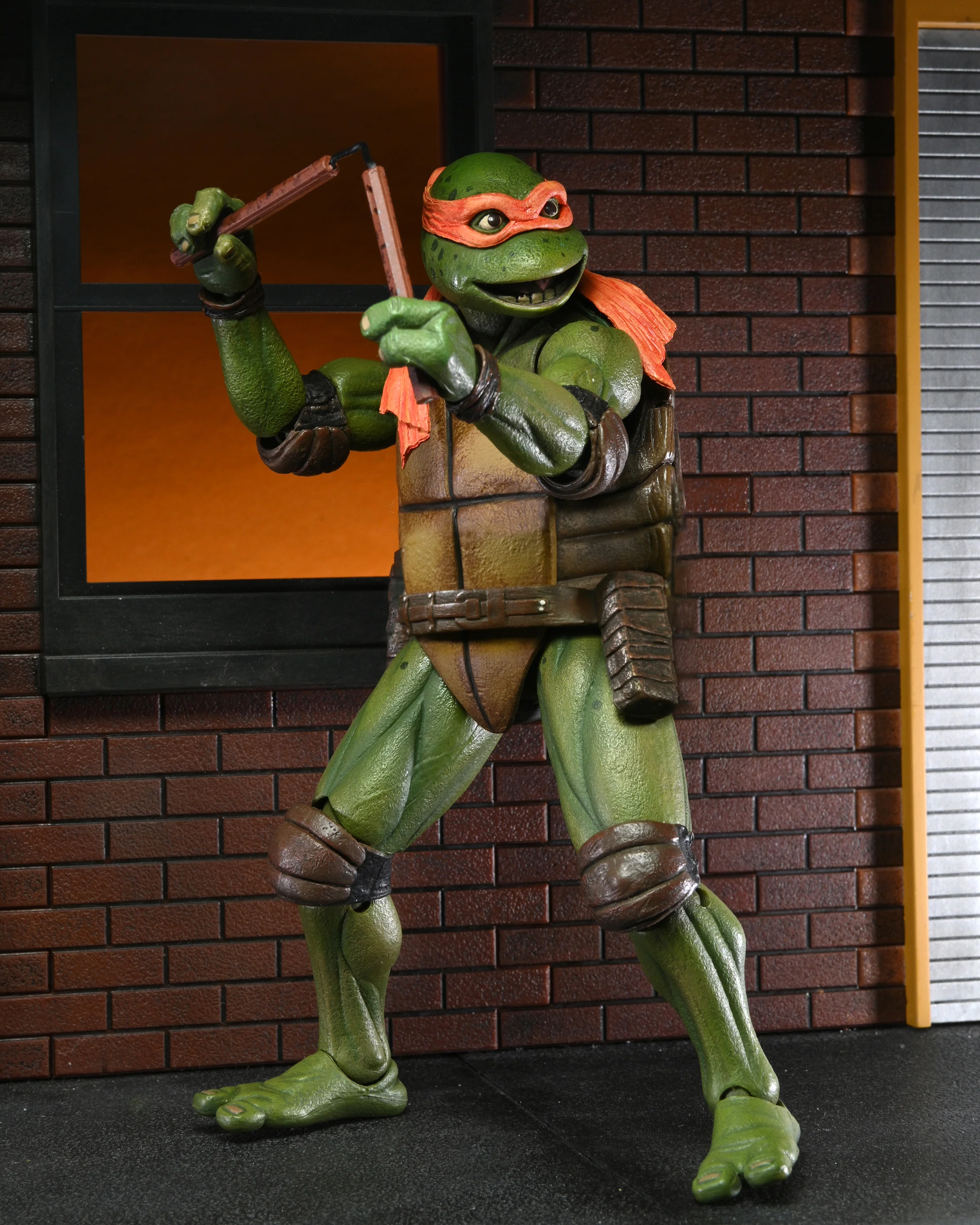 Teenage Mutant Ninja Turtles 2: Secret of the Ooze - Donatello & Michelangelo 7” Scale Action Figures (2-Pack) - Image 9
