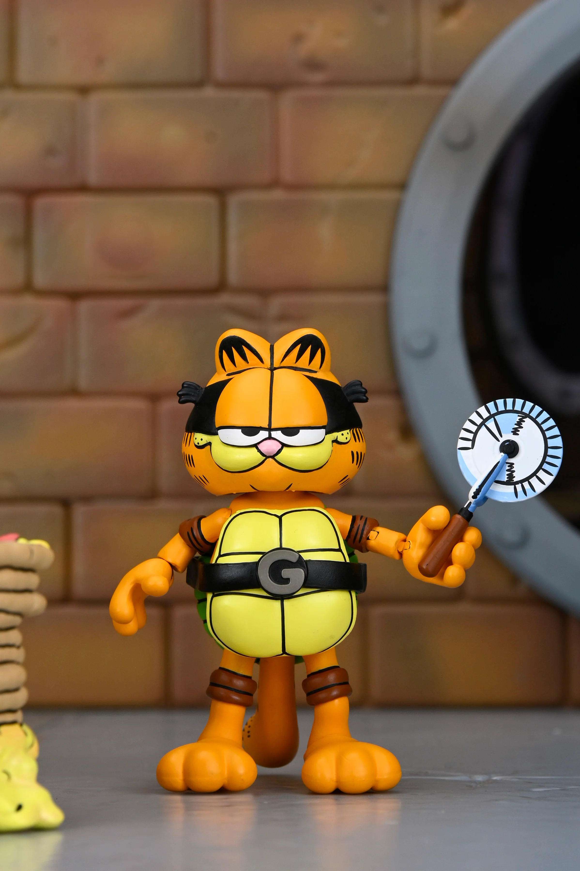 Teenage Mutant Ninja Turtles (Archie Comics) x Garfield - Ultimate Garfello & Odie 7” Scale Action Figures - Image 2