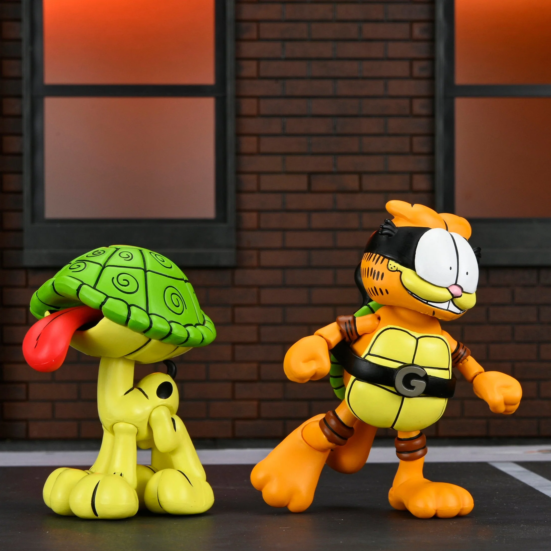 Teenage Mutant Ninja Turtles (Archie Comics) x Garfield - Ultimate Garfello & Odie 7” Scale Action Figures - Image 8