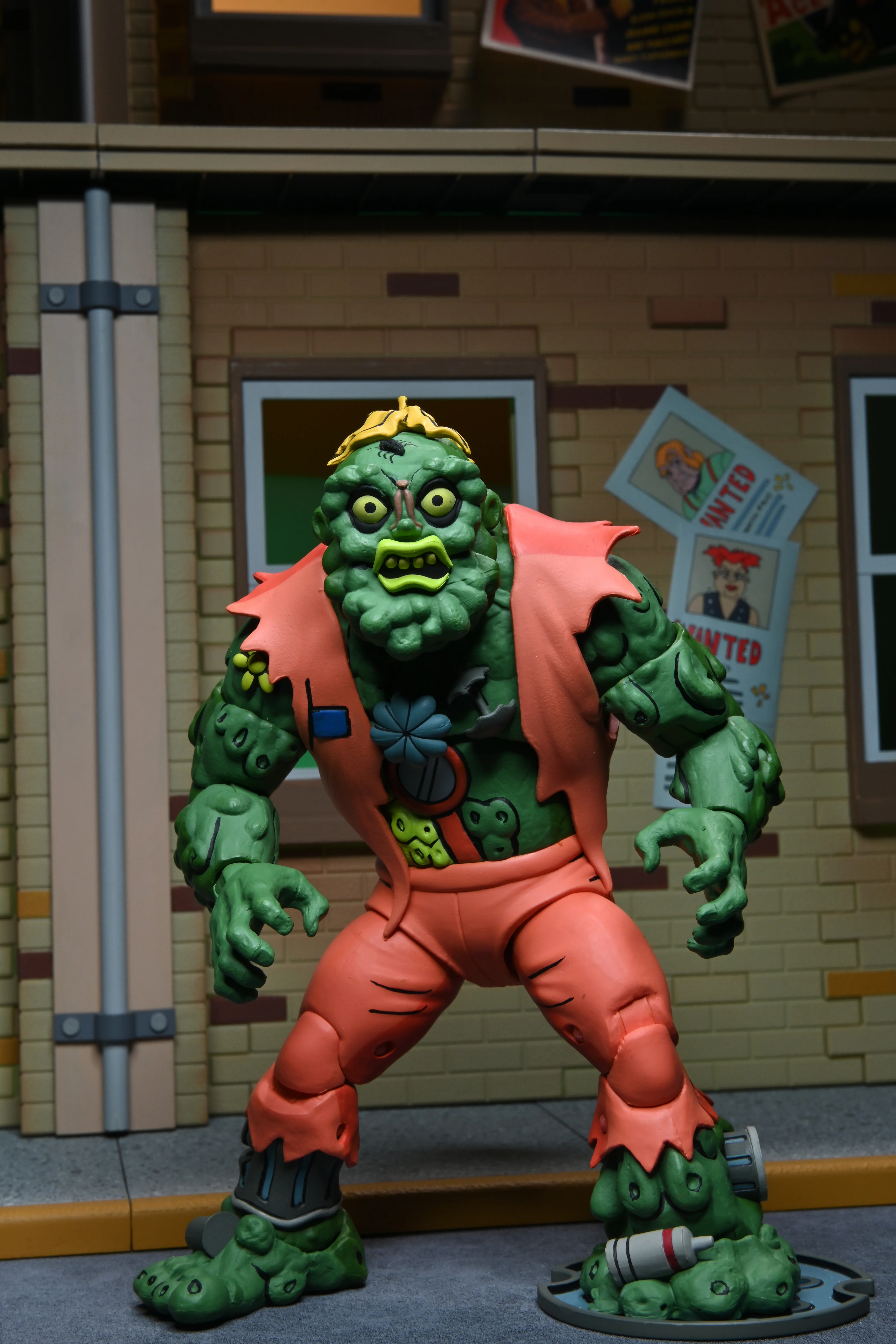 Teenage Mutant Ninja Turtles (Cartoon) - Ultimate Muckman 7” Scale Action Figure