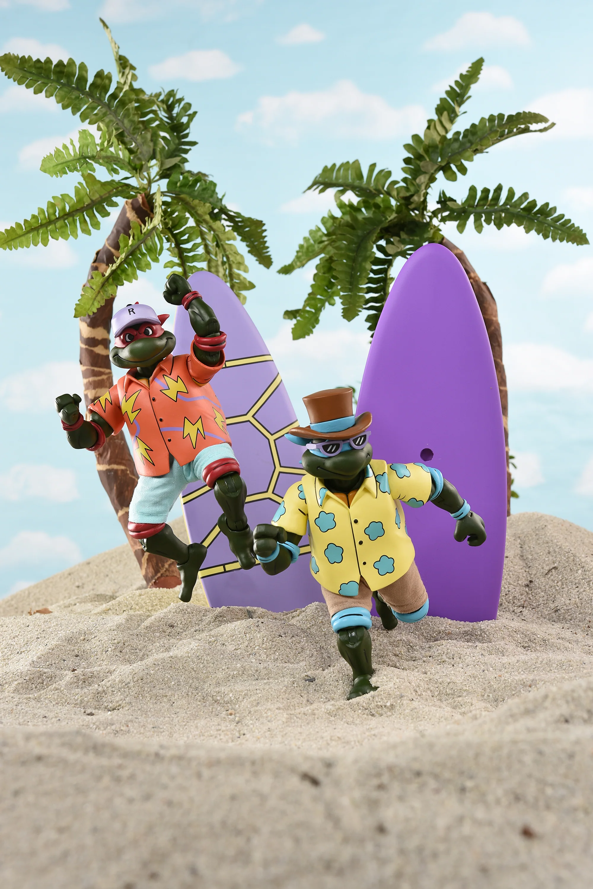Teenage Mutant Ninja Turtles (Cartoon) - Bodacious Beach Bros. Turtles 7” Scale Action Figure 4-Pack (2025 Con Exclusive) (PRE-ORDER) - Image 5