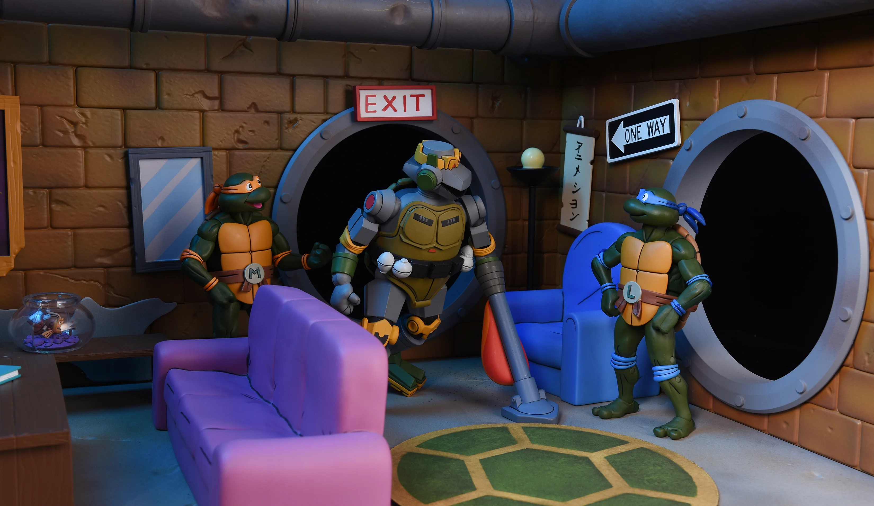 Teenage Mutant Ninja Turtles (Cartoon) - Sewer Lair - Living Room Diorama - Image 11