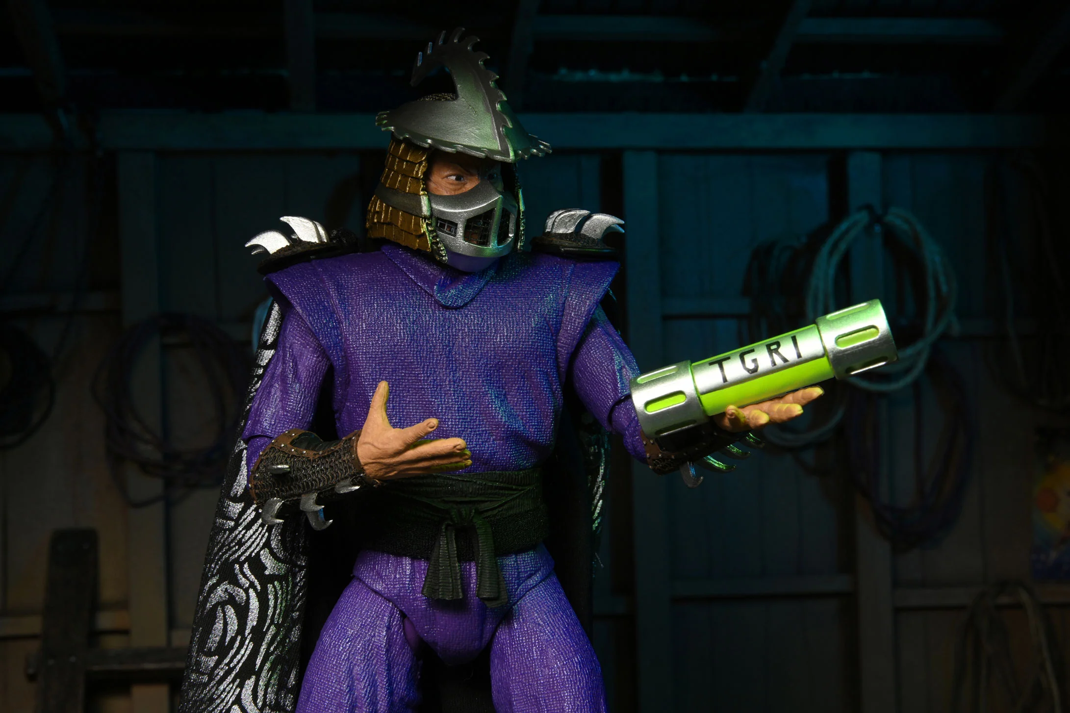 Teenage Mutant Ninja Turtles II: The Secret of the Ooze - Ultimate Shredder 7” Scale Action Figure - Image 2