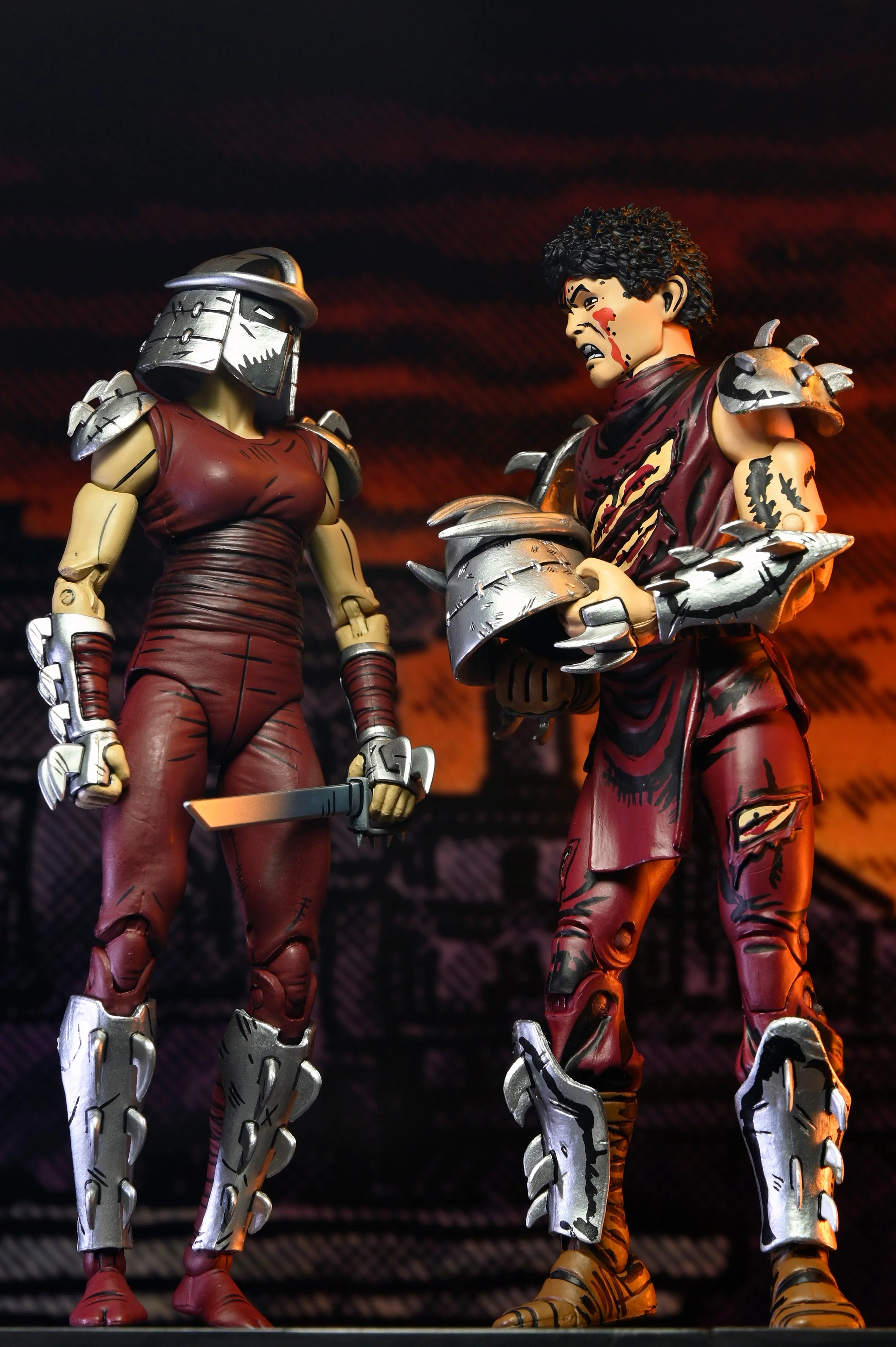 Teenage Mutant Ninja Turtles (Mirage Comics) - Battle-Damaged Shredder 7" Scale Action Figure (Classic Colors) - Image 7