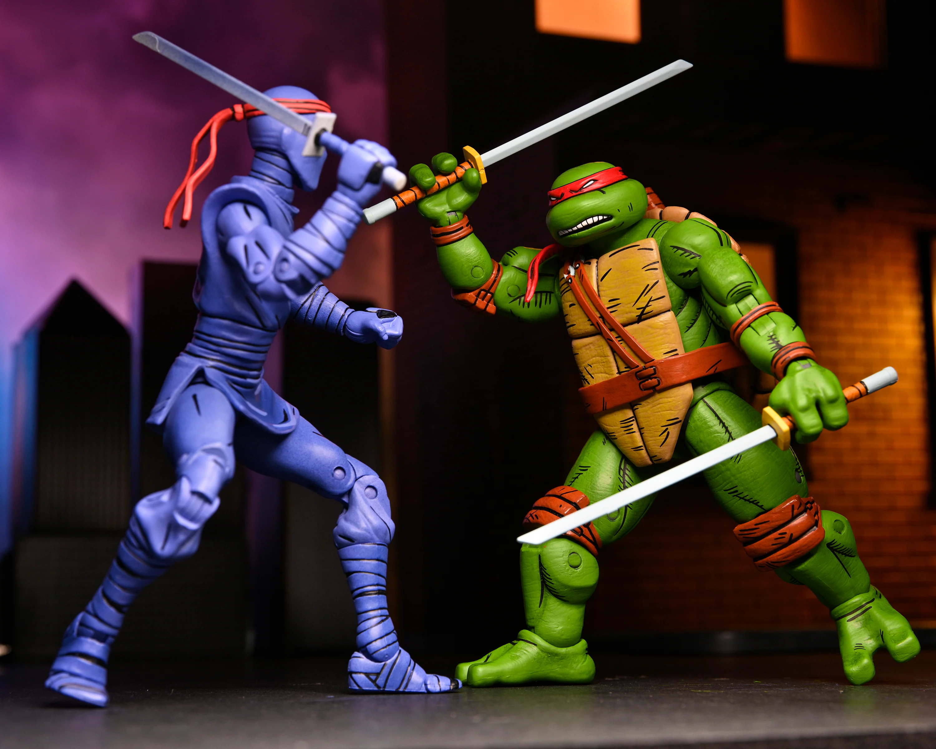 Teenage Mutant Ninja Turtles (Mirage Comics) - Leonardo 7” Scale Action Figure - Image 2