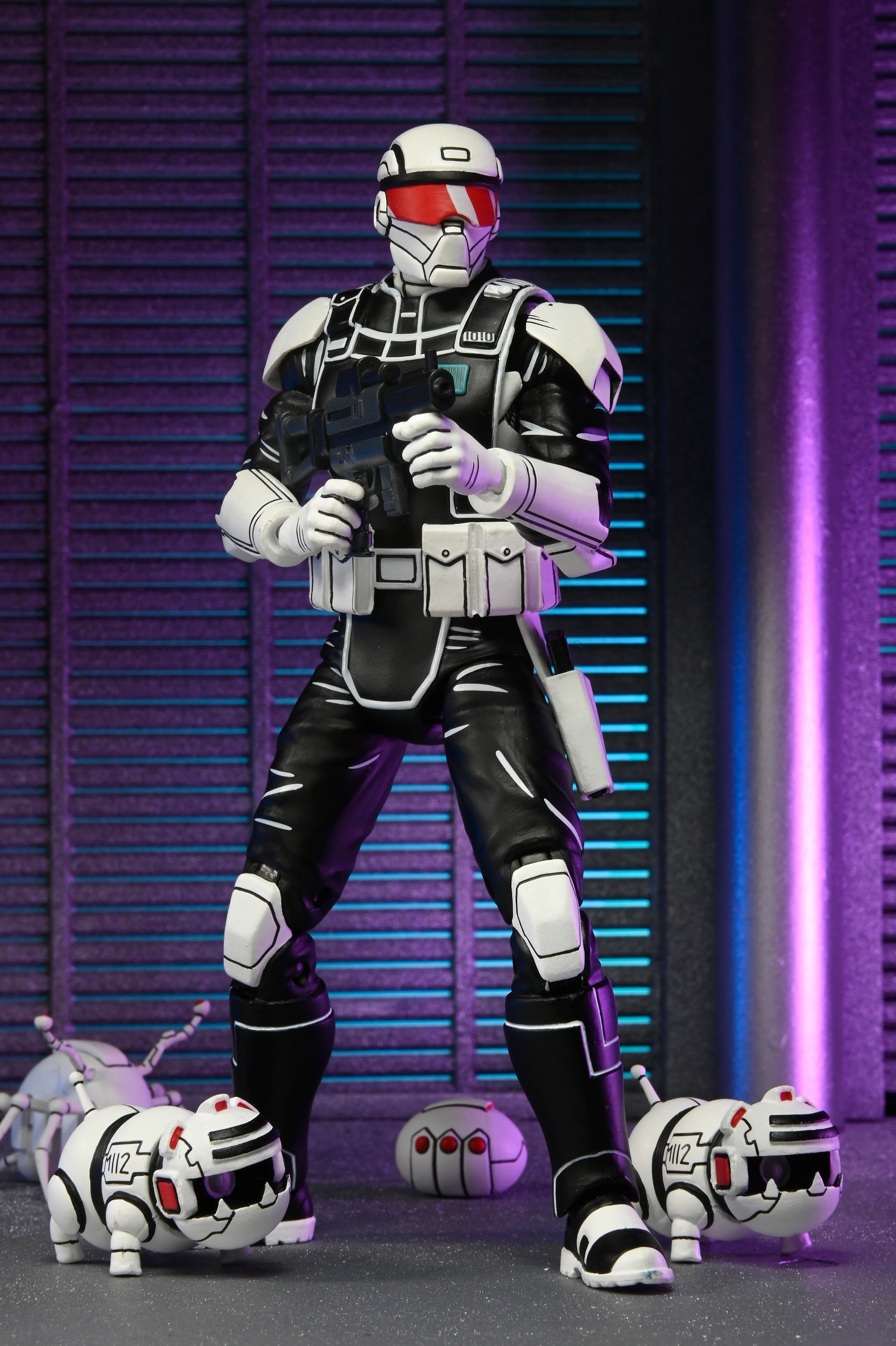 Teenage Mutant Ninja Turtles (The Last Ronin) - Synja Commando and Mousers 7" Scale Action Figure