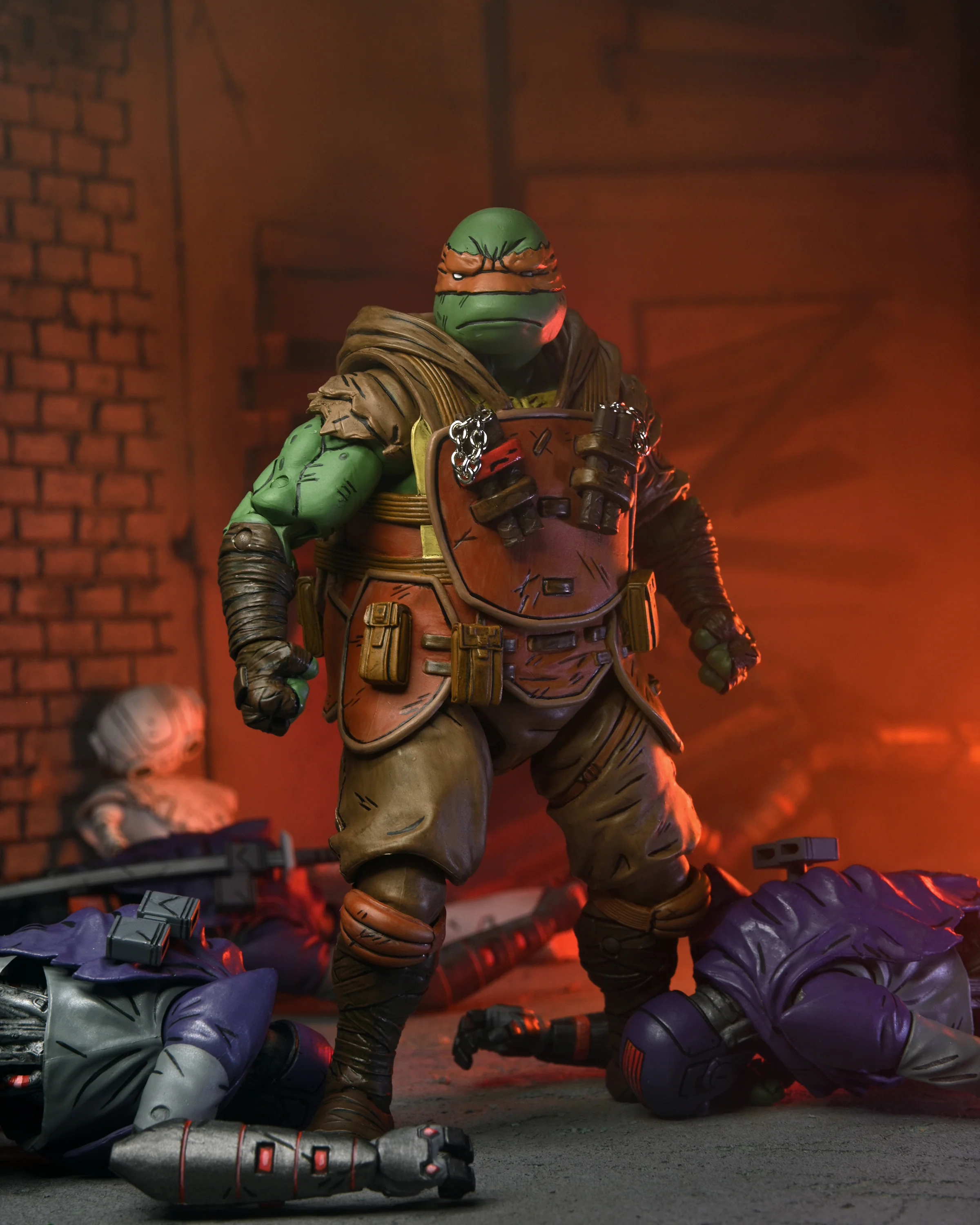 Teenage Mutant Ninja Turtles (The Last Ronin) - Ultimate Flashback Michelangelo 7" Scale Action Figure - Image 4