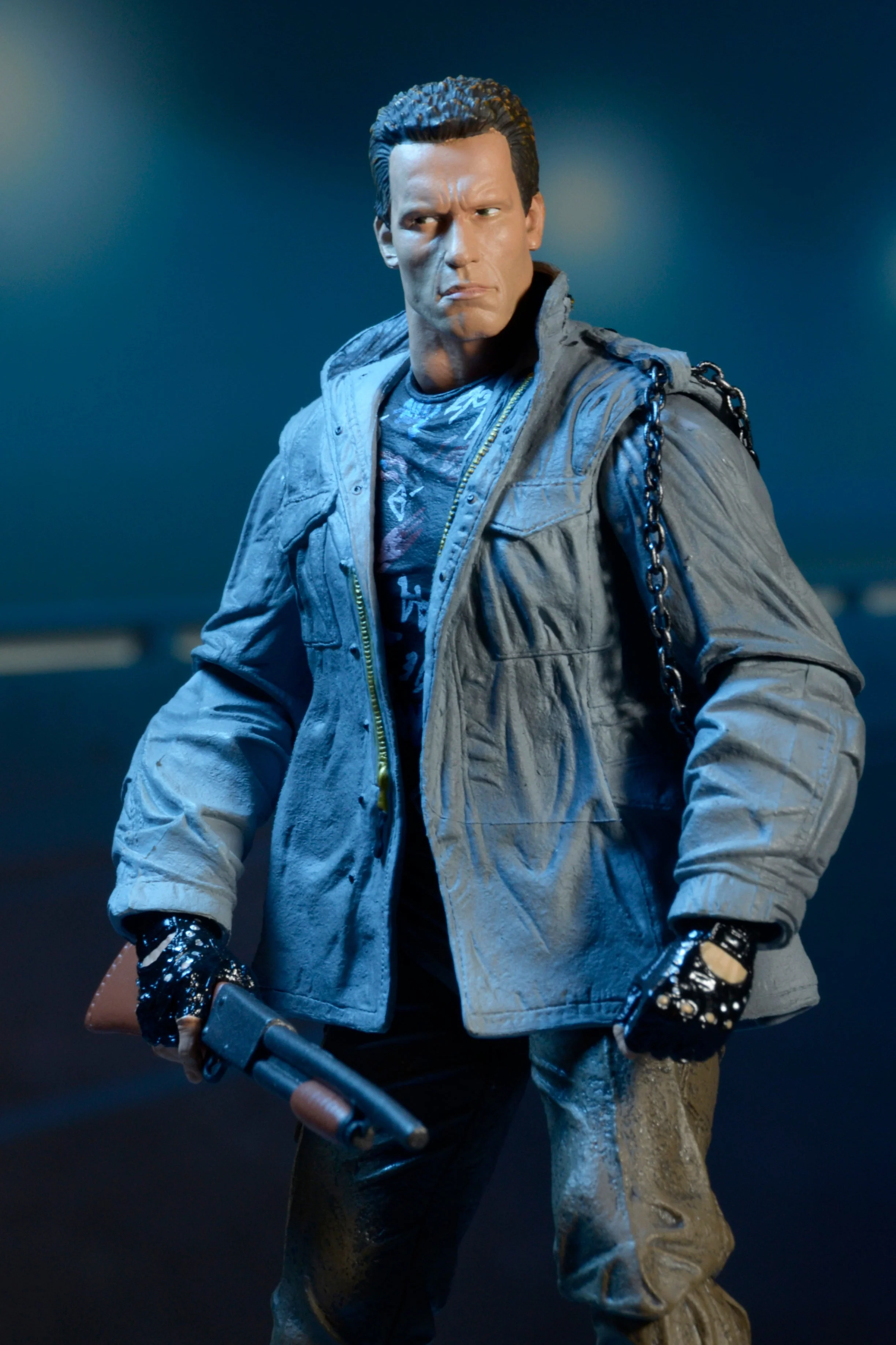 Terminator - Ultimate T-800 7" Action Figure (Tech Noir) - Image 3