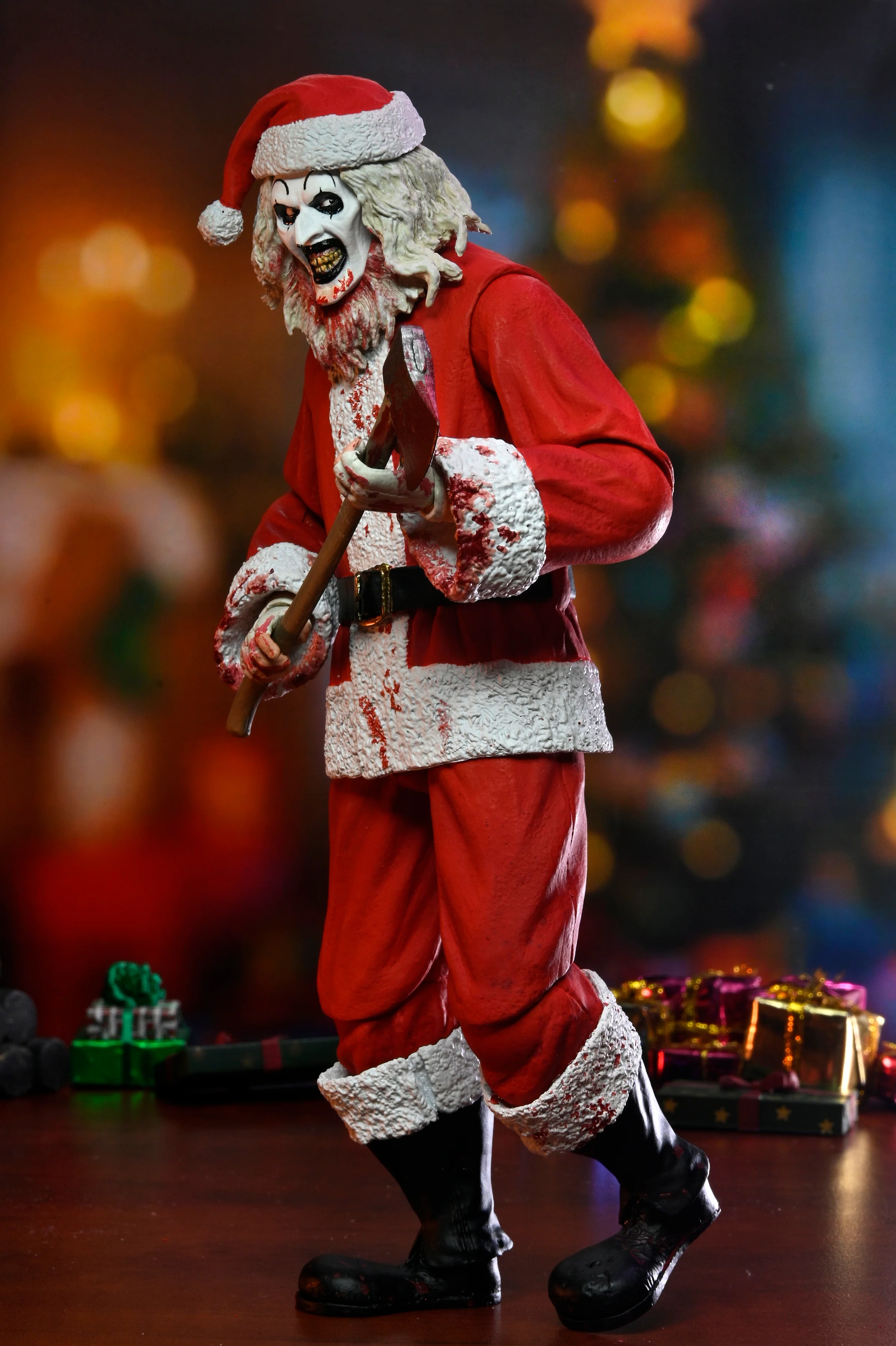 Terrifier 3 - Ultimate Bloody Santa Suit Art the Clown 7" Scale Action Figure (PRE-ORDER) - Image 11