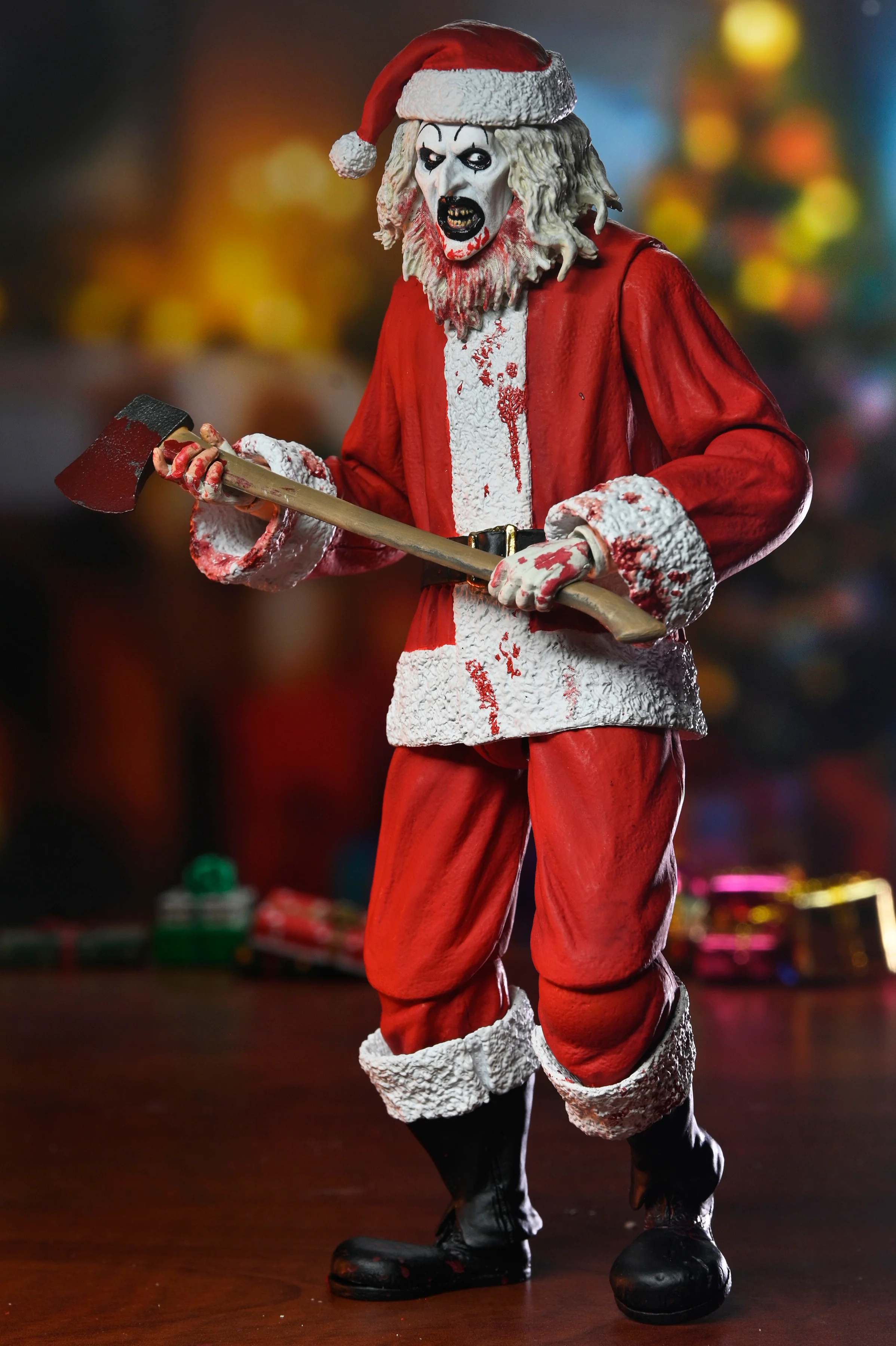 Terrifier 3 - Ultimate Bloody Santa Suit Art the Clown 7" Scale Action Figure (PRE-ORDER) - Image 6