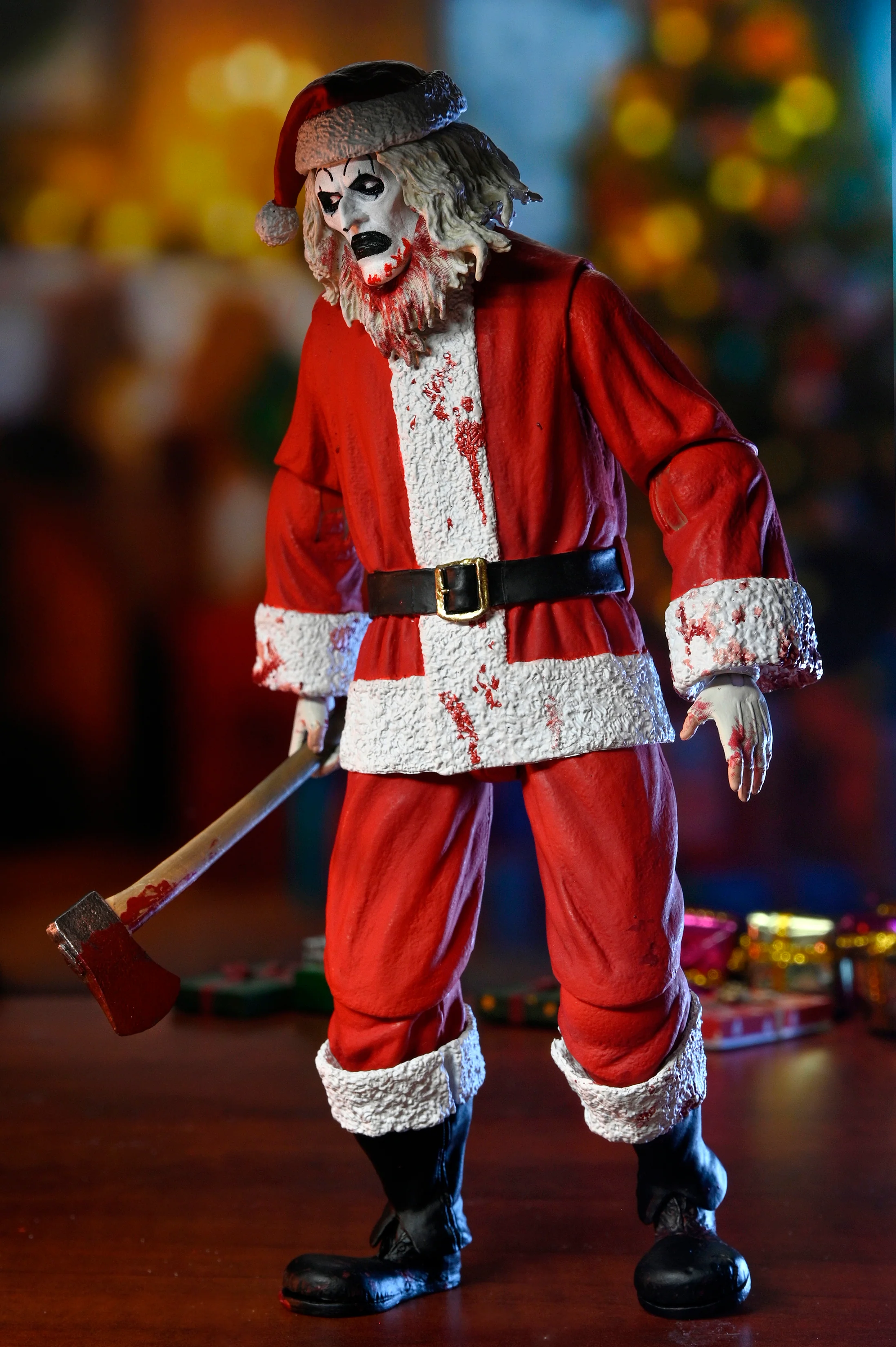 Terrifier 3 - Ultimate Bloody Santa Suit Art the Clown 7" Scale Action Figure (PRE-ORDER) - Image 8