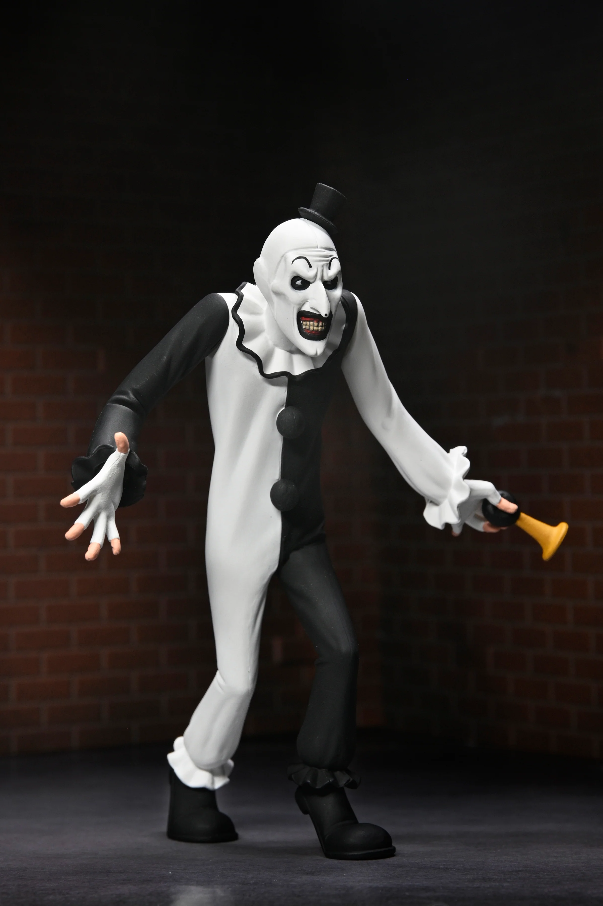 Terrifier - Toony Terrors Art the Clown 6" Scale Action Figure - Image 2