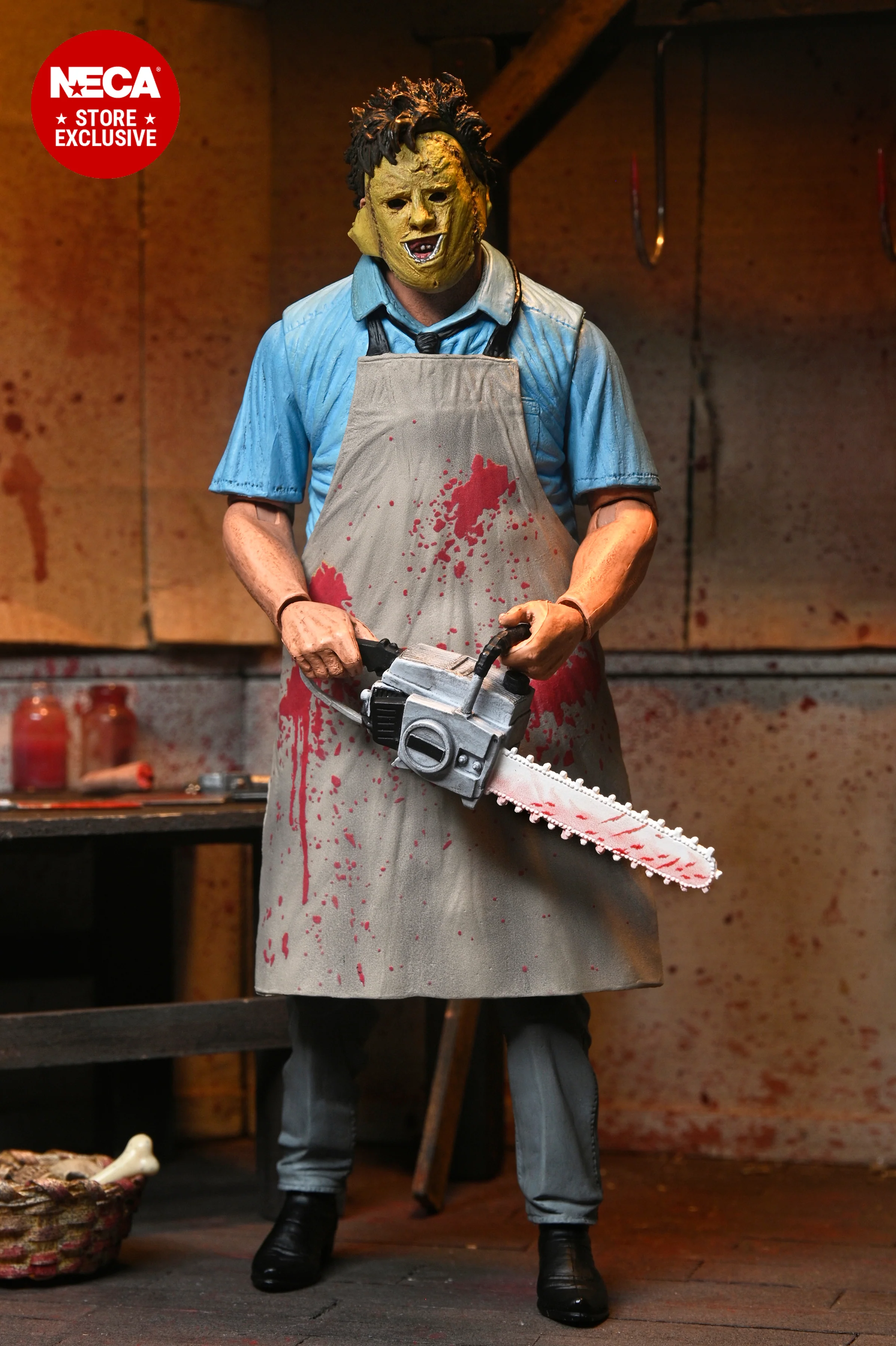 Texas Chainsaw Massacre - 50th Anniversary Ultimate Poster Leatherface 7" Scale Action Figure
