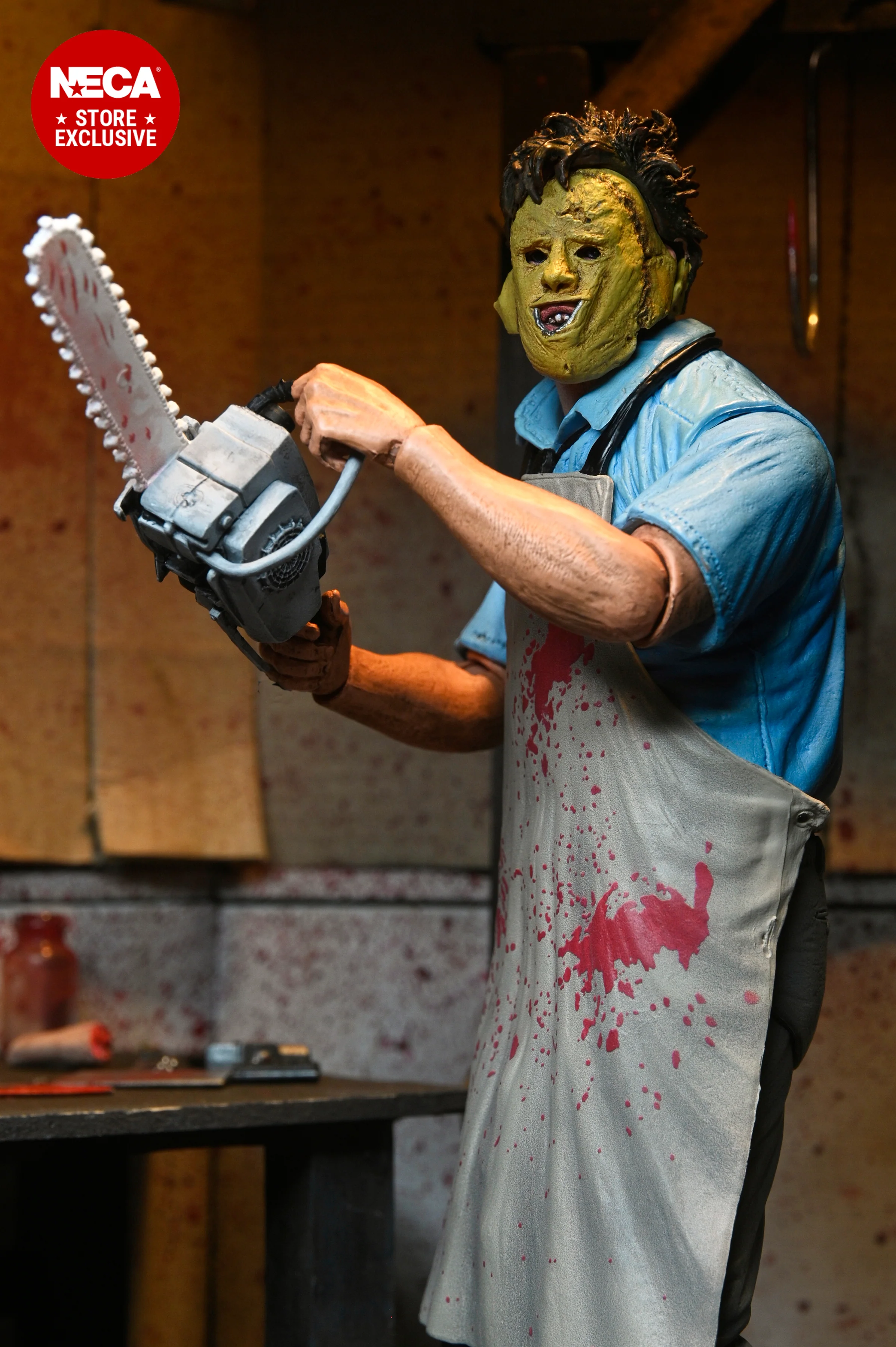 Texas Chainsaw Massacre - 50th Anniversary Ultimate Poster Leatherface 7" Scale Action Figure - Image 2