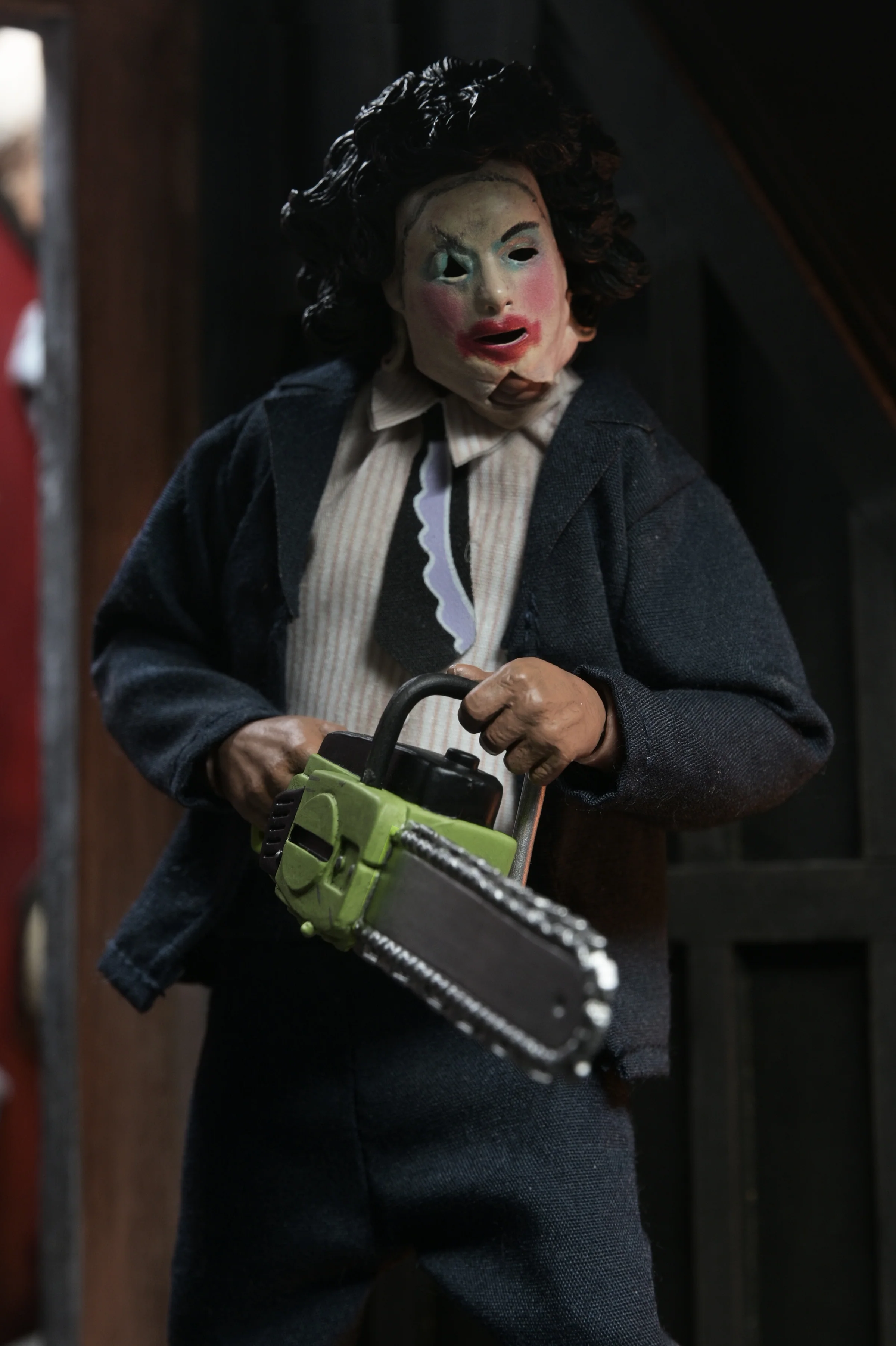 Texas Chainsaw Massacre - Leatherface with Pretty Woman Mask 8" Clothed Action Figure in Window Box Packaging - Image 5