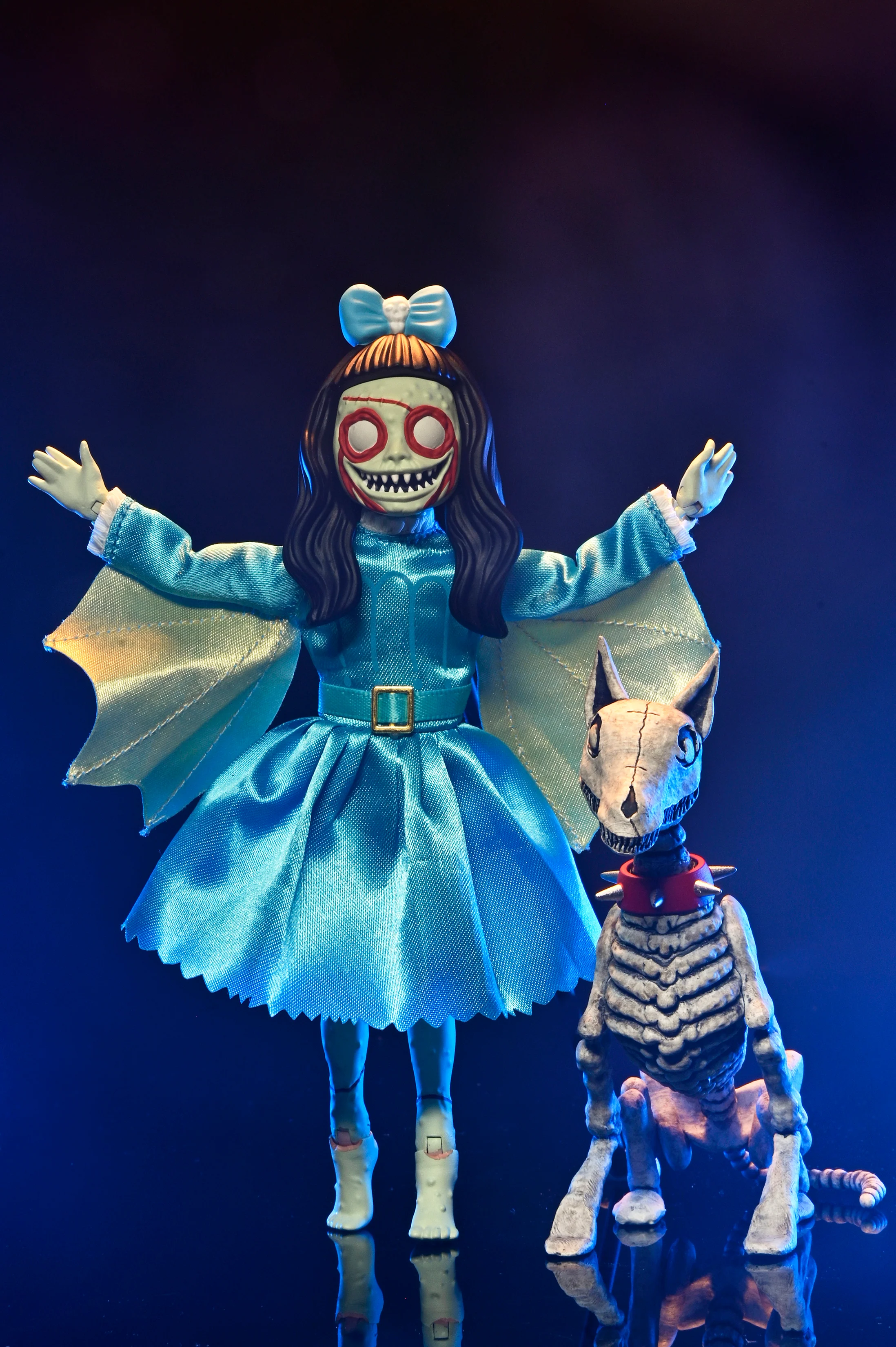 The Beauty of Horror - Ghouliana & Poppet 8" Scale Clothed Action Figure Deluxe Afterlife Set with Limited-Edition Coloring Book Signed by Alan Robert - Image 3