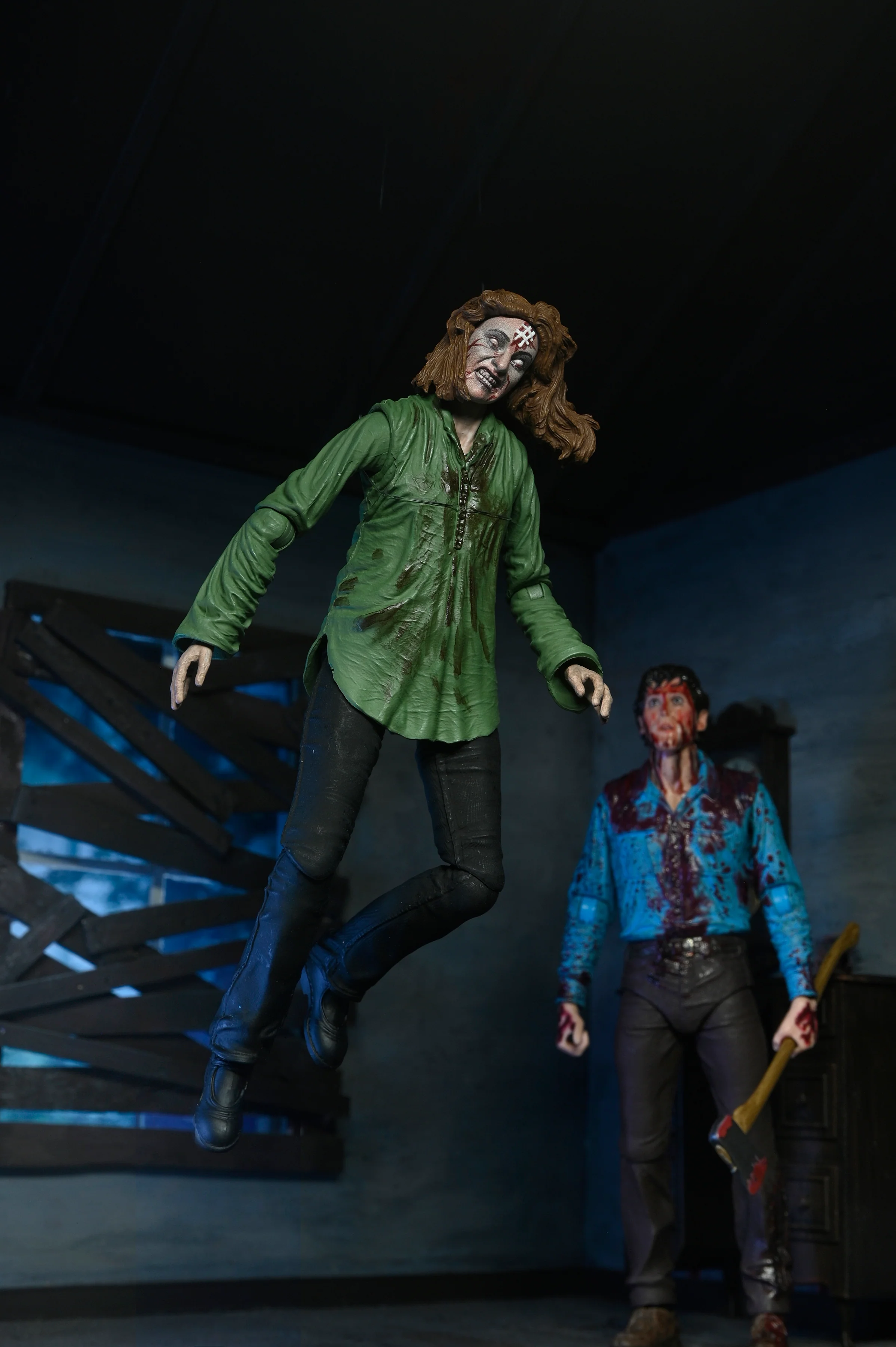 The Evil Dead - Bloody Ash & Cheryl Williams 7” Scale Action Figure (2-Pack) - Image 2