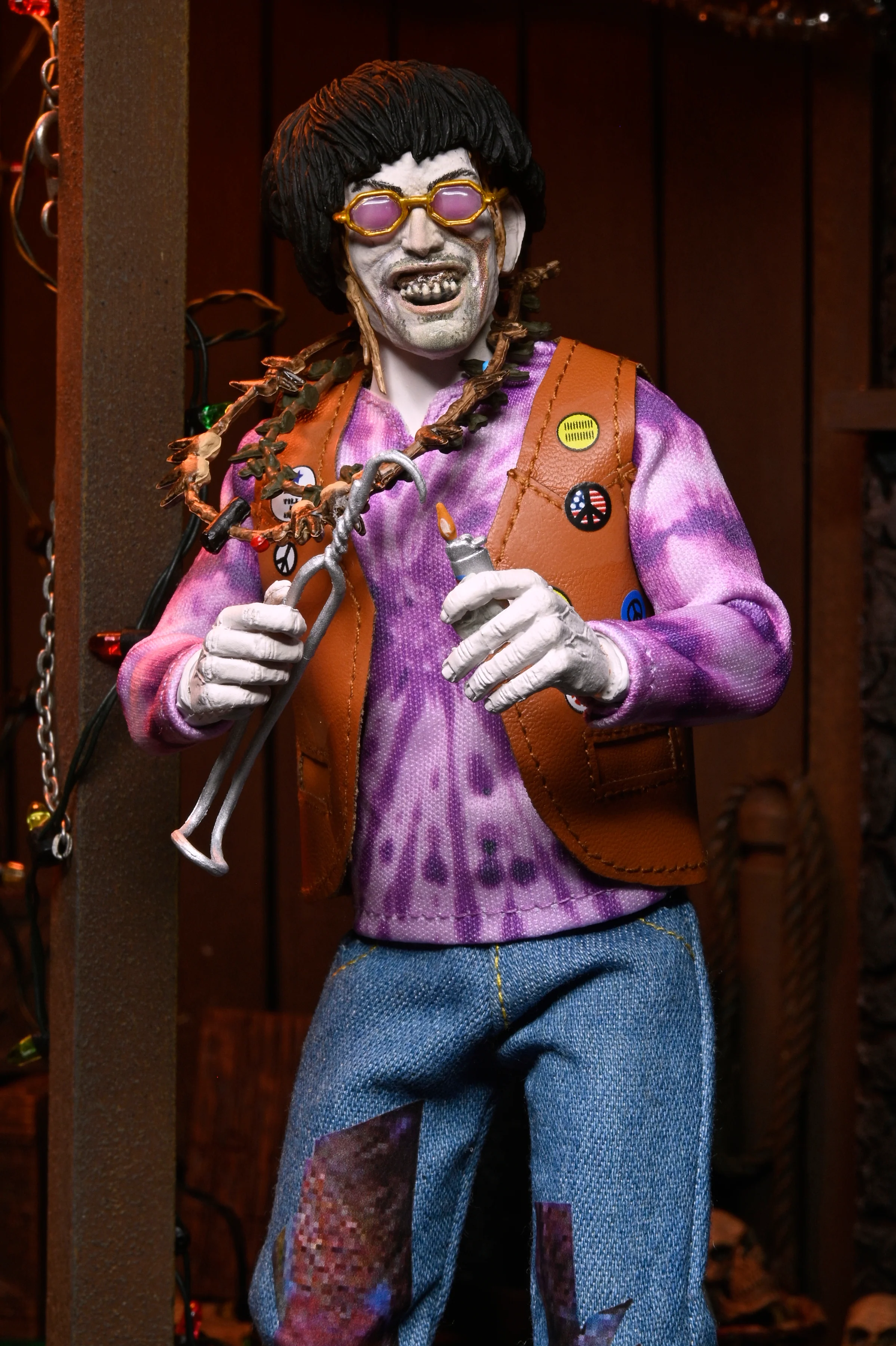 The Texas Chainsaw Massacre 2 - Chop Top 8” Clothed Figure - Image 2