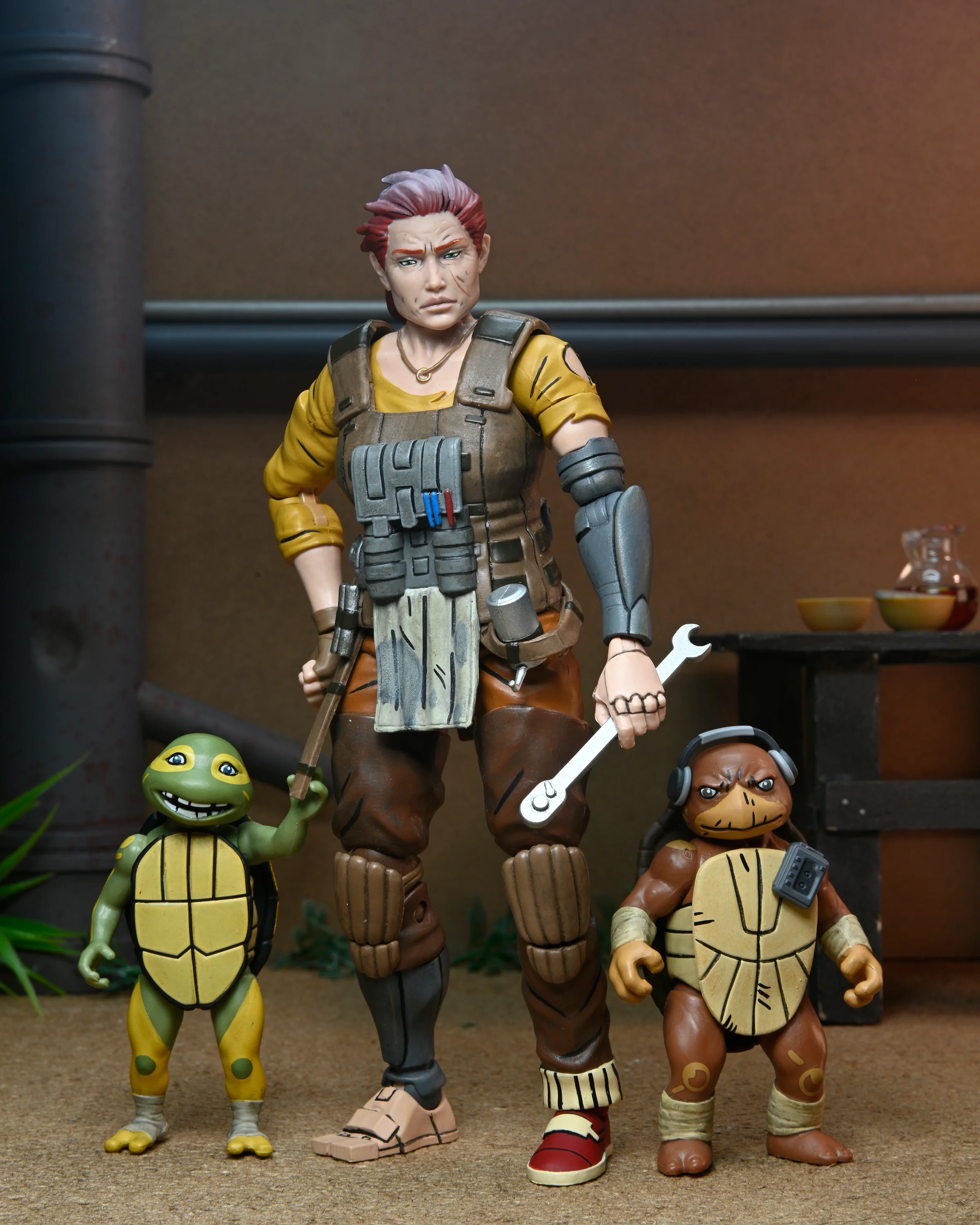 Teenage Mutant Ninja Turtles (The Last Ronin - The Lost Years) - Grammy April and Ultimate Casey Marie with Baby Turtles Yi, Moja, Odyn & Uno Action Figure Bundle - Image 11