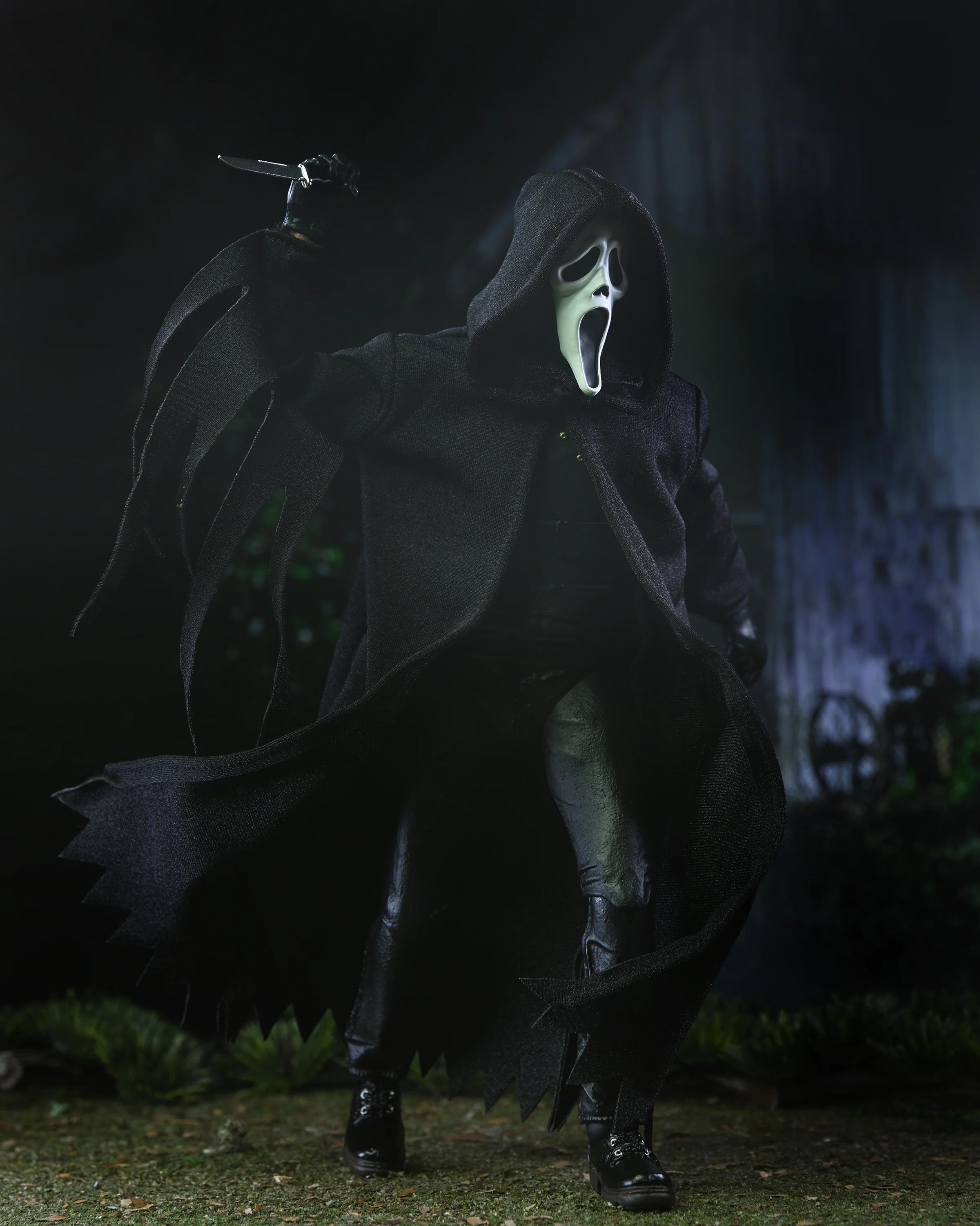 Ghost Face - Ultimate Ghost Face Inferno 7” Scale Action Figure