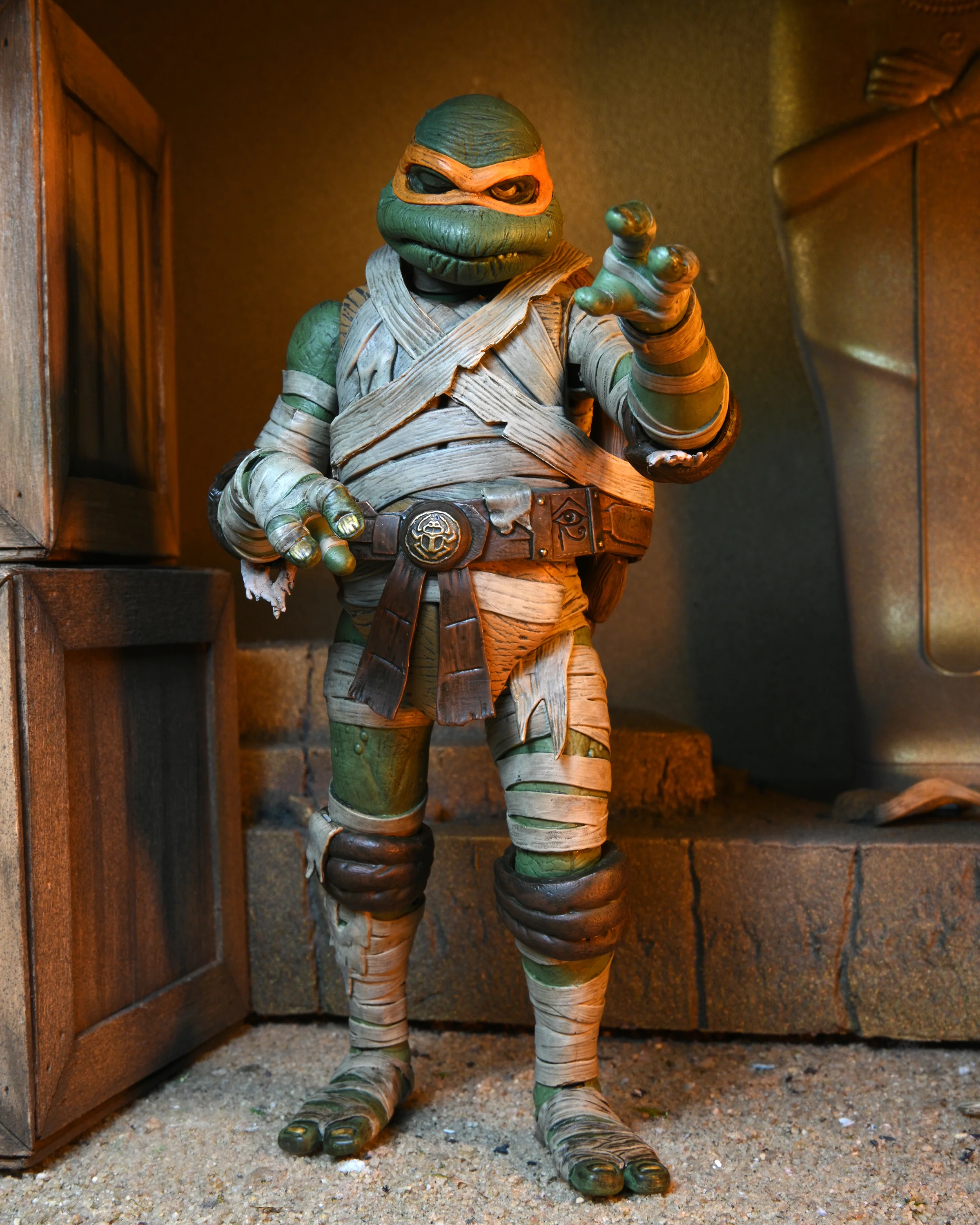 Universal Monsters x Teenage Mutant Ninja Turtles - Michelangelo as The Mummy 7” Scale Action Figure