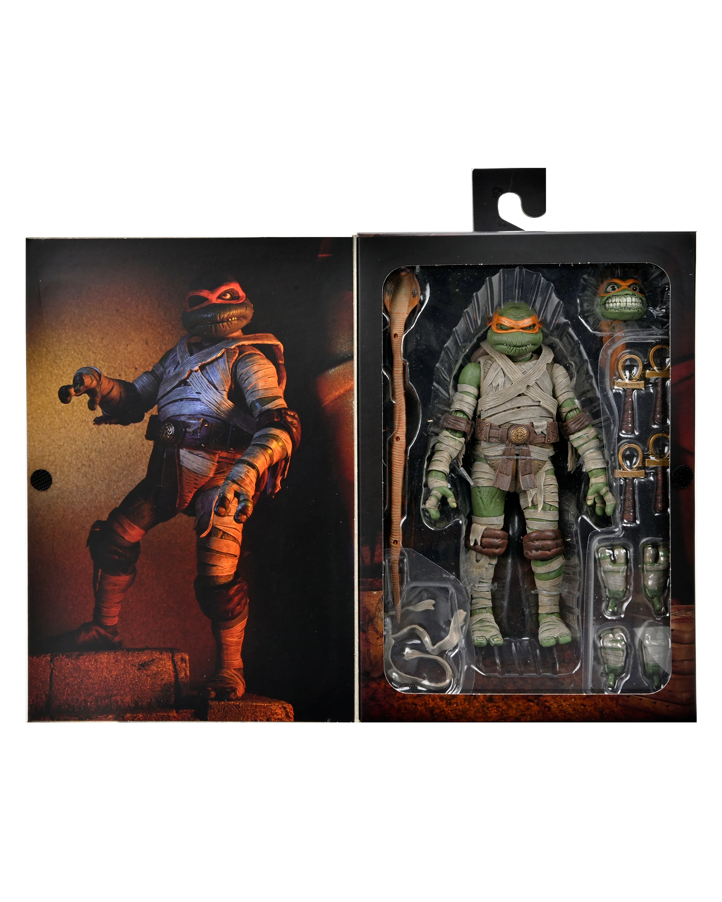 Universal Monsters x Teenage Mutant Ninja Turtles - Michelangelo as The Mummy 7” Scale Action Figure - Image 7