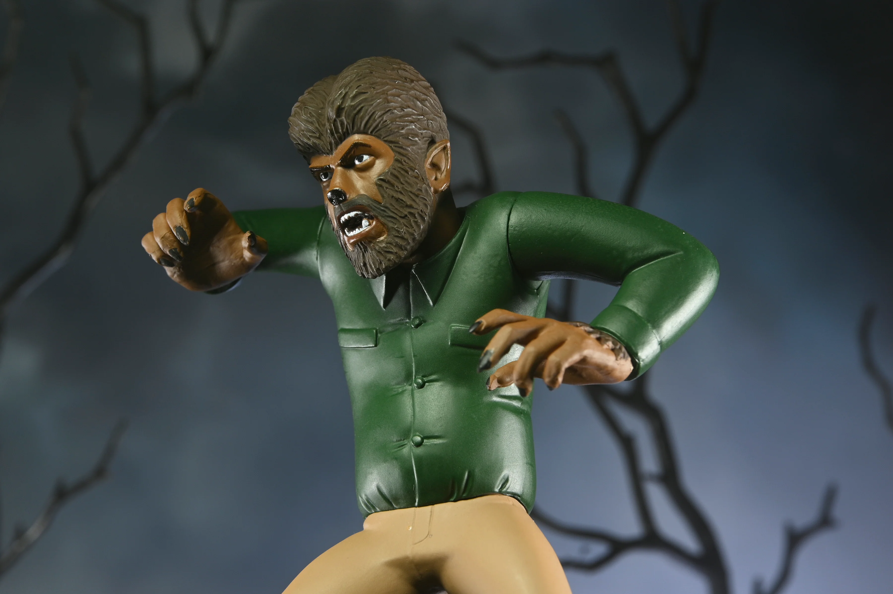 Universal Monsters - Toony Terrors Wolf Man 6” Scale Action Figure (Series 10) - Image 5