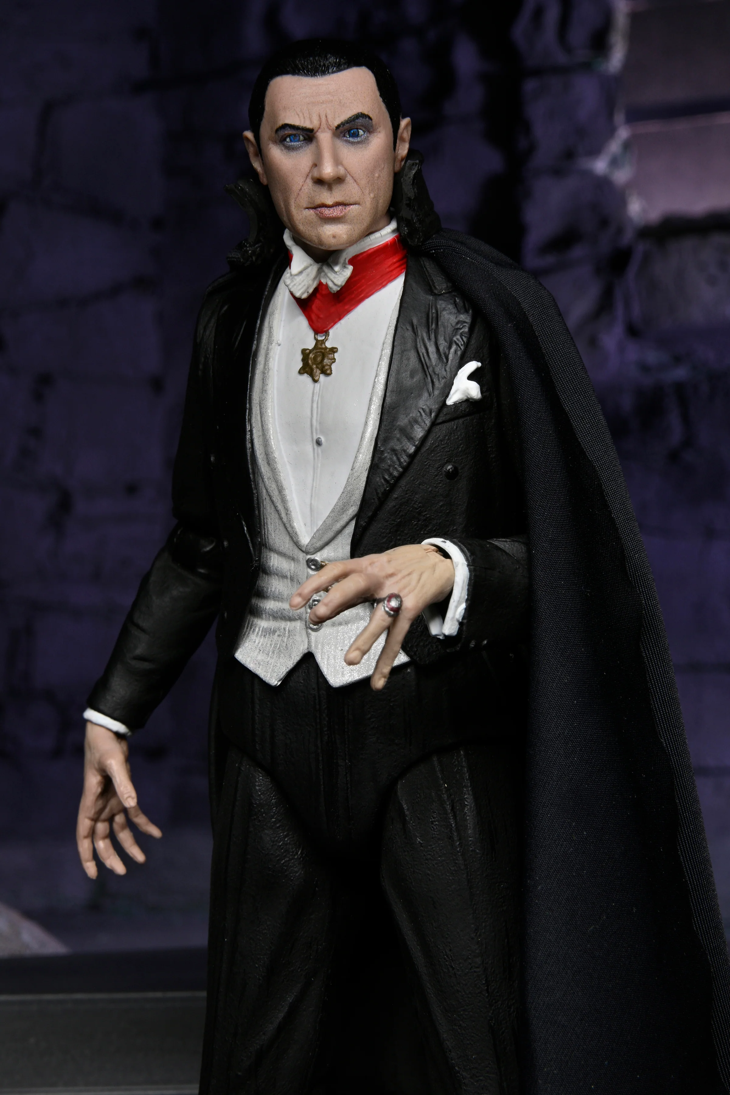 Universal Monsters Ultimate Bundle - Dracula - Image 5