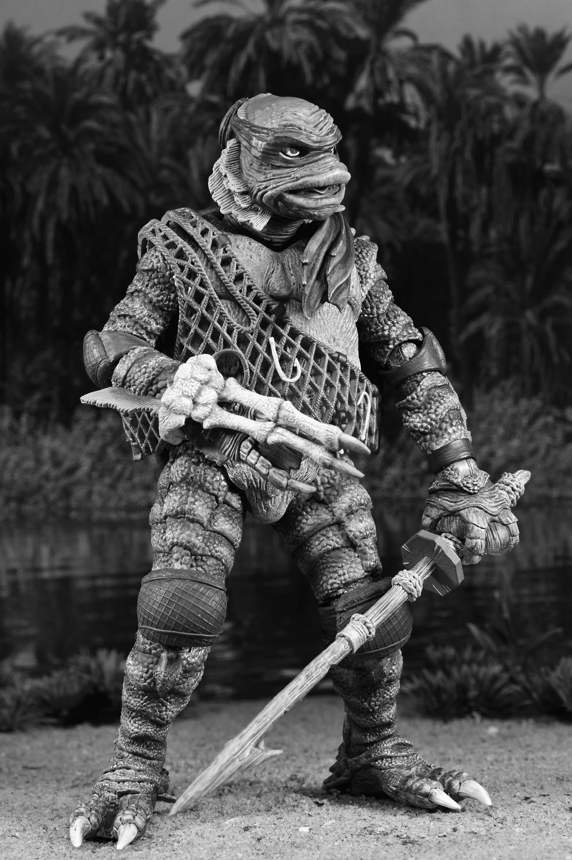 Universal Monsters x Teenage Mutant Ninja Turtles – Black & White Turtles 7” Scale Action Figure 4-Pack - Image 6