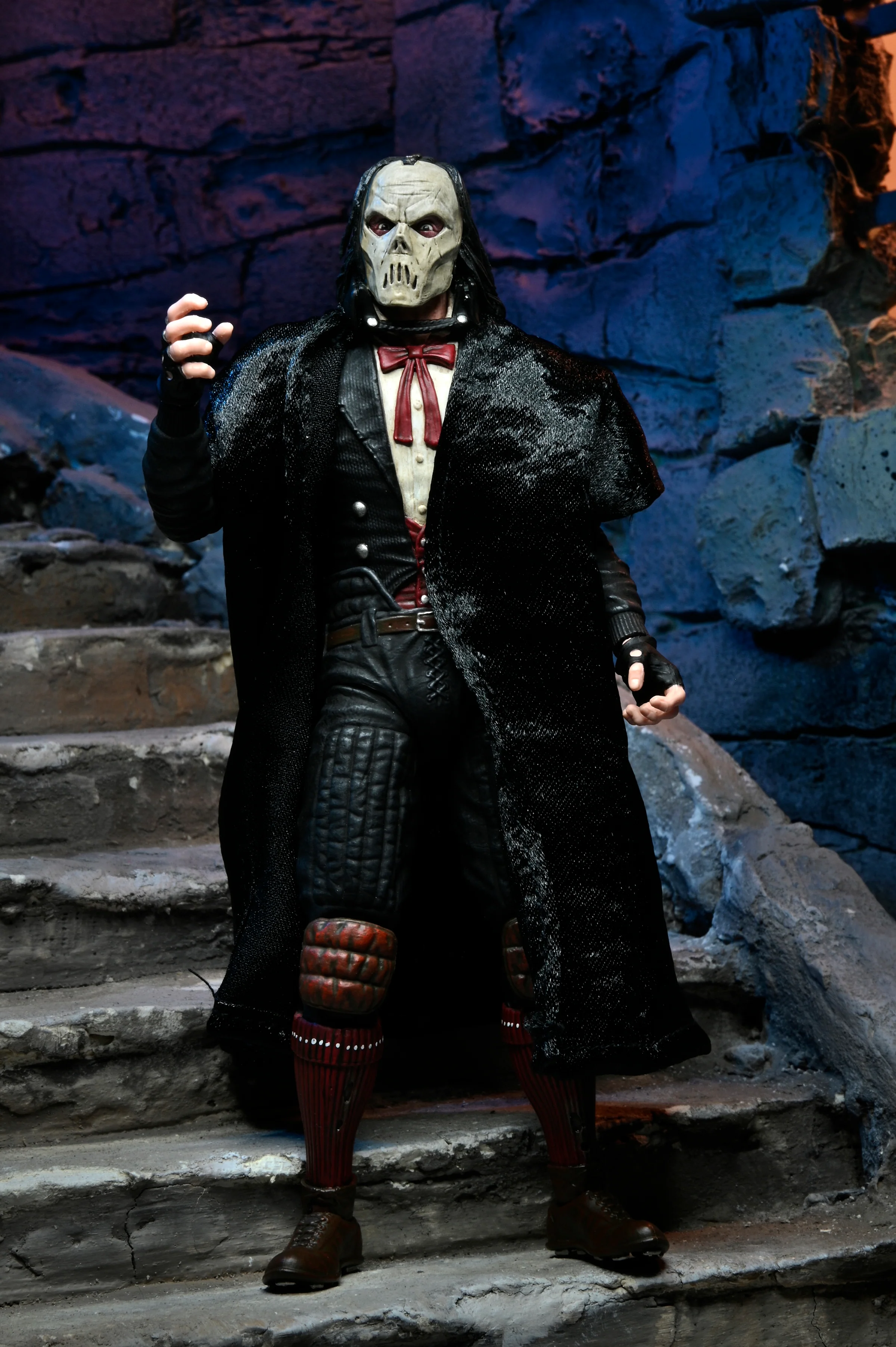 Universal Monsters x Teenage Mutant Ninja Turtles - Casey as The Phantom 7" Scale Action Figure - Image 8